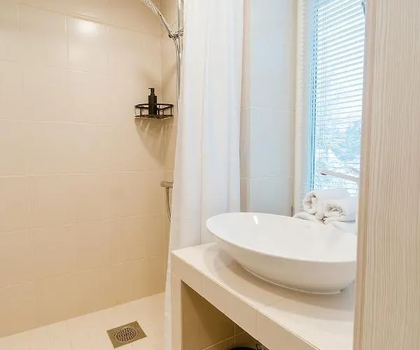 Apartament Mere 38 *